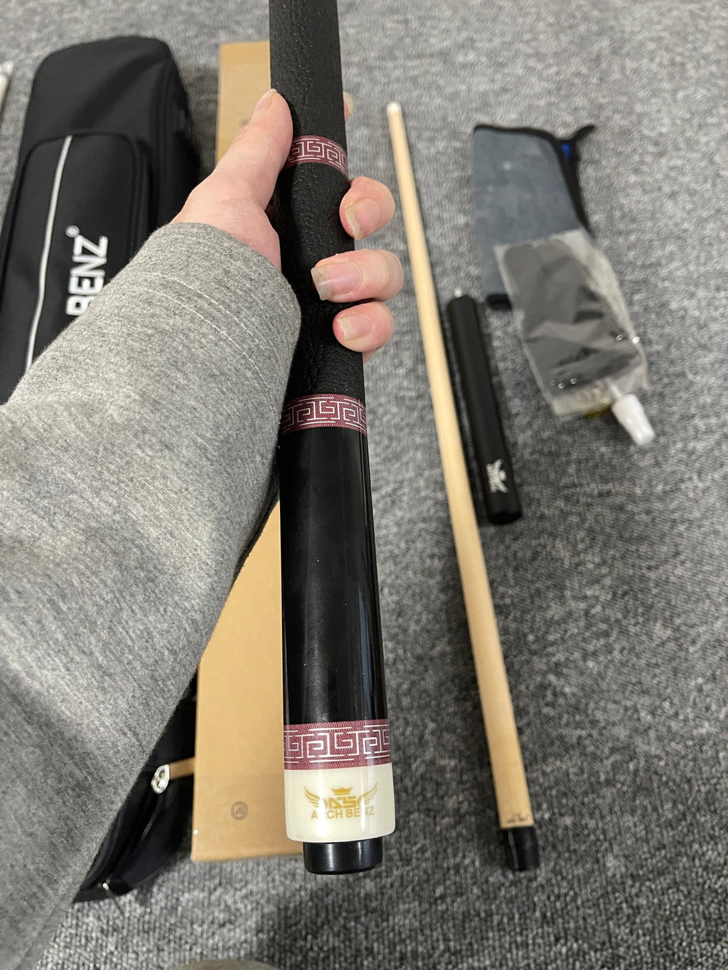 Osborne Journey 3 Pool Cue – Handmade Chinese-Style Two-Piece Big Head Cue with Genuine Leather Grip for 9-Ball & American Pool