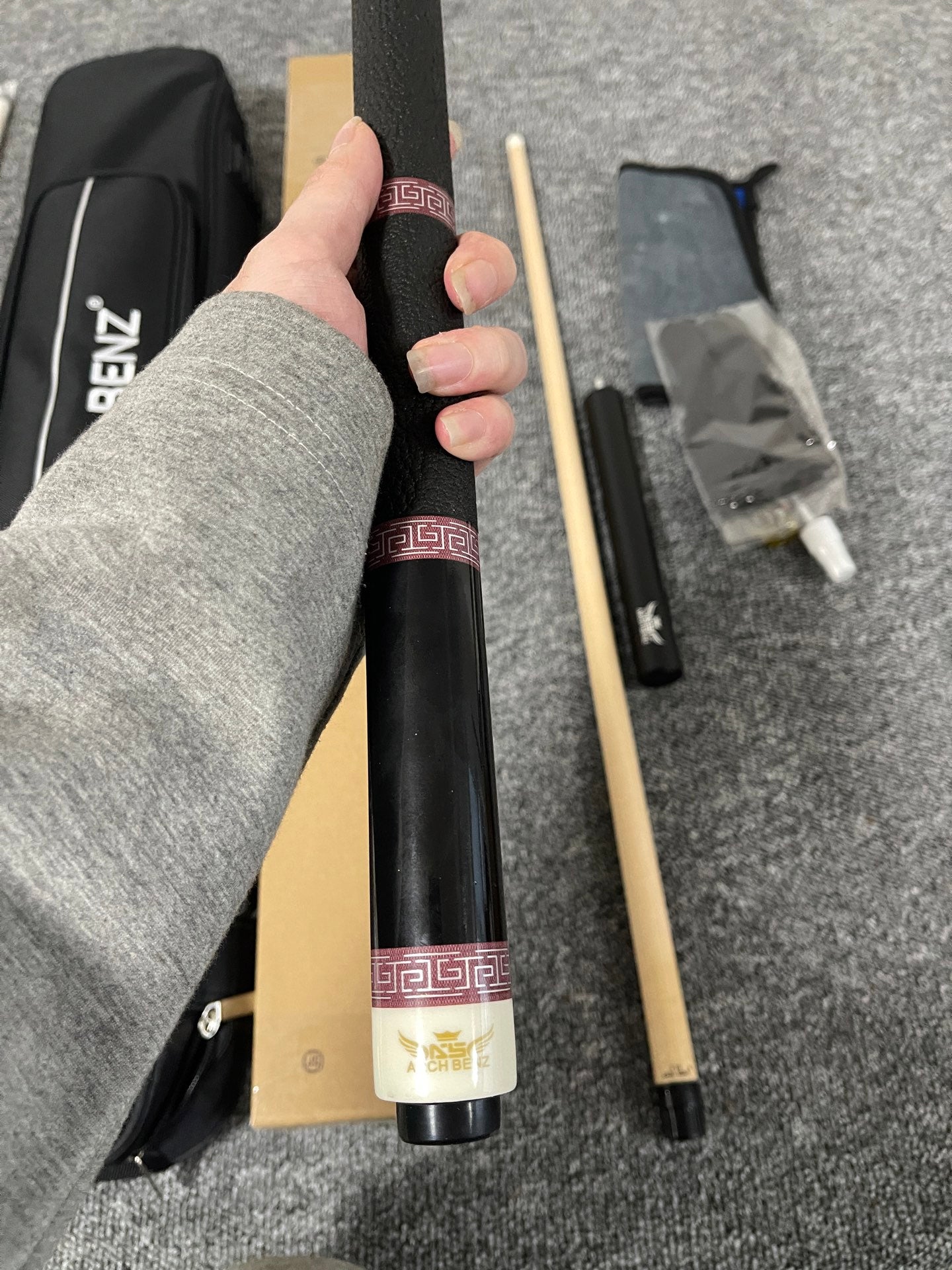 Osborne Journey 3 Pool Cue – Handmade Chinese-Style Two-Piece Big Head Cue with Genuine Leather Grip for 9-Ball & American Pool