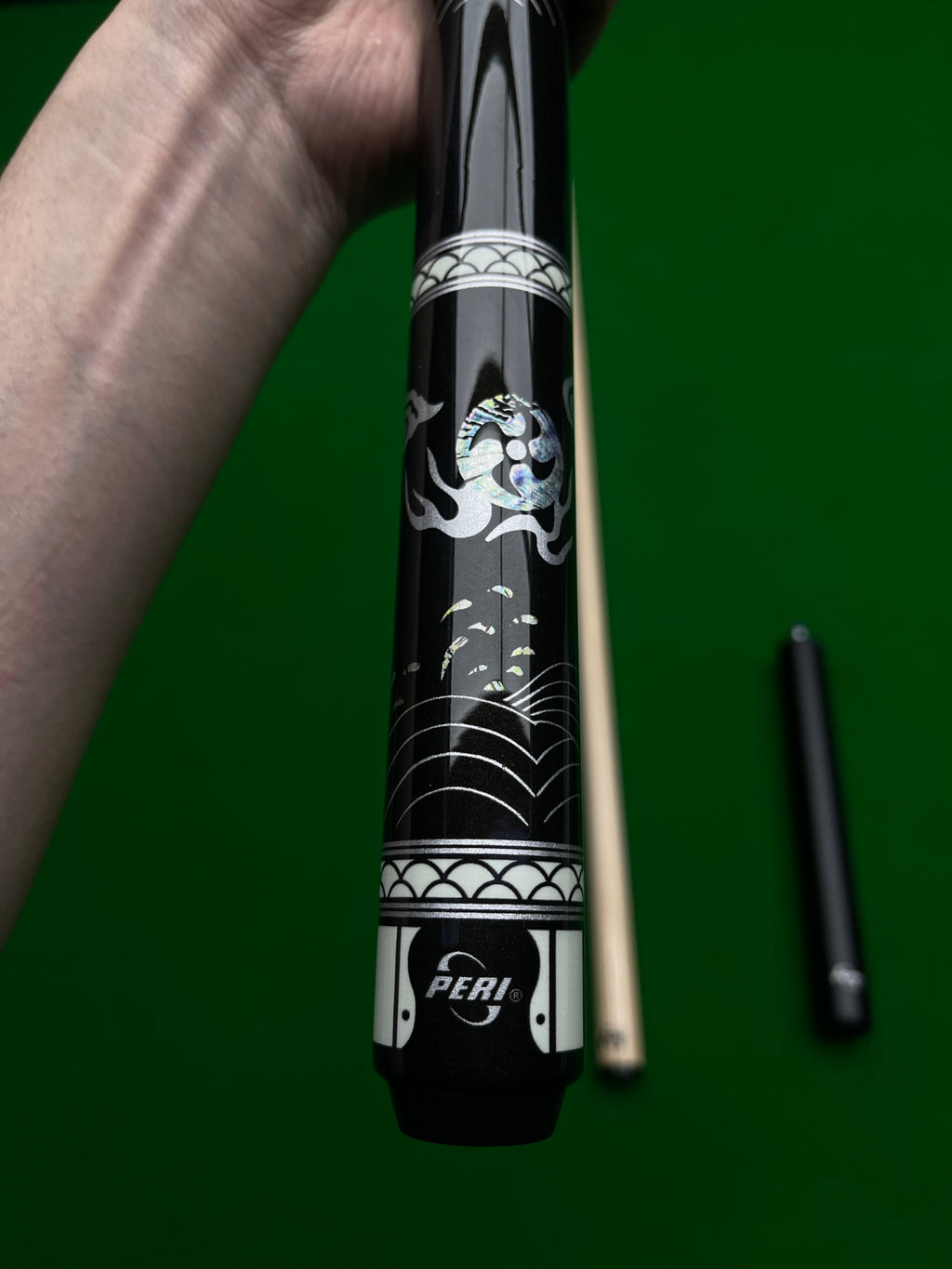 PERI White Dragon & Black Dragon II – Premium Chinese 8-Ball & 9-Ball Big Head Pool Cue