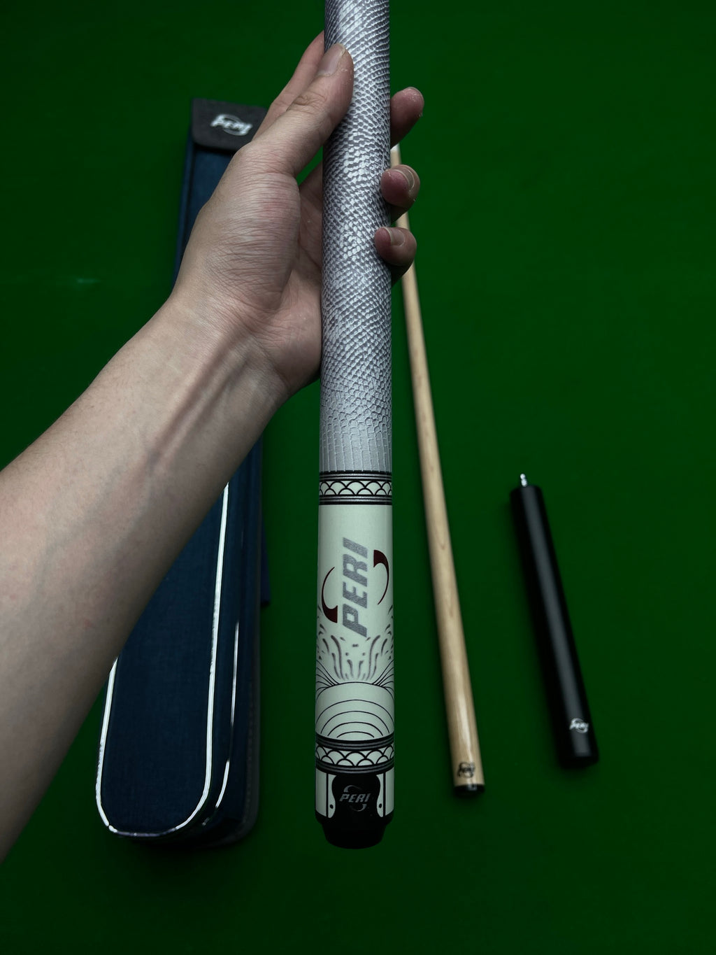 PERI White Dragon & Black Dragon II – Premium Chinese 8-Ball & 9-Ball Big Head Pool Cue